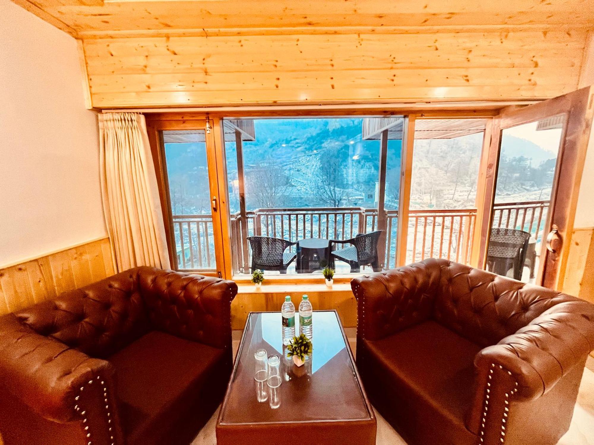 Himalayan Village Resort, Manali Экстерьер фото